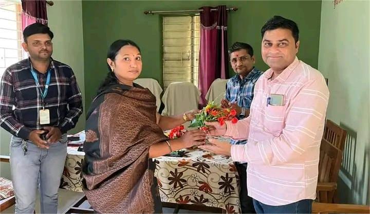 आपले सरकार सेवा केंद्र सावरखेड